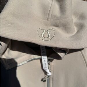 NWT Lululemon Athletica Tan 1/4 Zip-Up hoodie